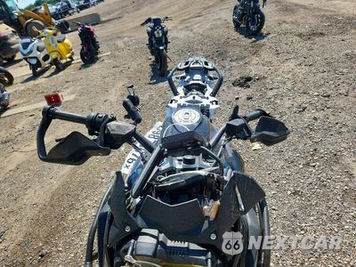 Piąte zdjęcie samochodu w środku: 2020 BMW R 1250 GS VIN:WB10J9306LZJ18466 - miniatura