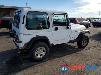 Trzecie zdjęcie samochodu z tyłu: 1994 JEEP WRANGLER / YJ S VIN:1J4FY19P2RP407101 - miniatura