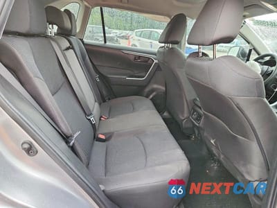 Zdjęcie 11 z 13 samochodu: 2024 TOYOTA RAV4 LE VIN:2T3H1RFV3RC260250 - miniatura