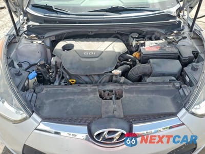 Zdjęcie 11 z 12 samochodu: 2015 HYUNDAI VELOSTER BASE VIN:KMHTC6AD1FU228546 - miniatura