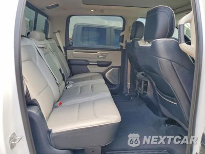 Zdjęcie 10 z 13 samochodu: 2022 RAM 1500 LIMITED VIN:1C6SRFHT2NN177604 - miniatura