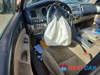 Zdjęcie 8 z 13 samochodu: 2008 TOYOTA TACOMA ACCESS CAB VIN:5TEUU42N48Z503774 - miniatura