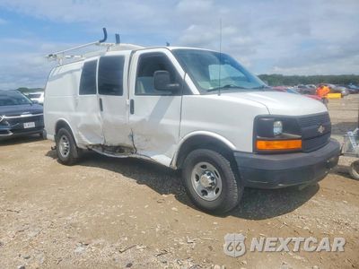 Czwarte zdjęcie samochodu z boku: 2013 CHEVROLET EXPRESS 2500 CARGO DELIVERY VAN VIN:1GCWGFCA0D1194008 - miniatura