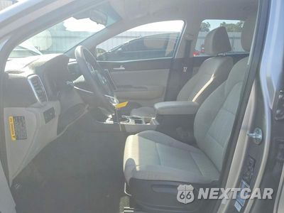Zdjęcie 7 z 13 samochodu: 2020 KIA SPORTAGE LX VIN:KNDPM3AC1L7803182 - miniatura