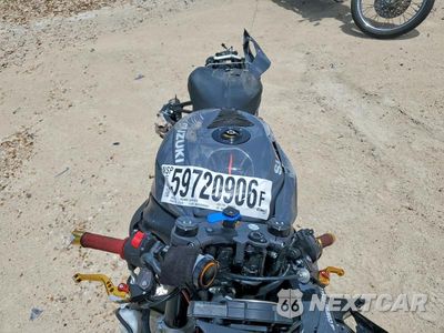 Piąte zdjęcie samochodu w środku: 2025 SUZUKI GSX-R600 VIN:JS1GN7FA0S7100645 - miniatura