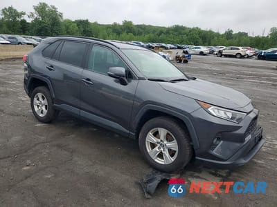 Czwarte zdjęcie samochodu z boku: 2020 TOYOTA RAV4 XLE VIN:2T3W1RFV9LC058284 - miniatura