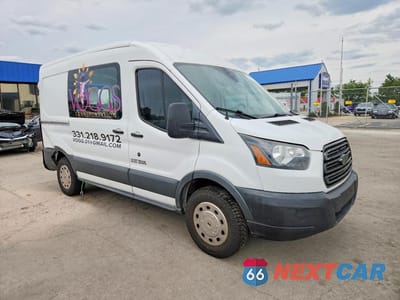 Czwarte zdjęcie samochodu z boku: 2016 FORD TRANSIT T-150 VIN:1FTYE1CM0GKA72954 - miniatura