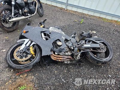 Trzecie zdjęcie samochodu z tyłu: 2005 SUZUKI GSX-R600 K VIN:JS1GN7CA252116173 - miniatura