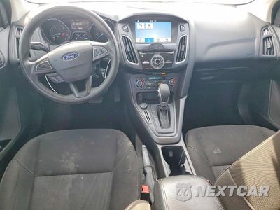Zdjęcie 8 z 12 samochodu: 2017 FORD FOCUS SEL VIN:1FADP3H2XHL235994 - miniatura