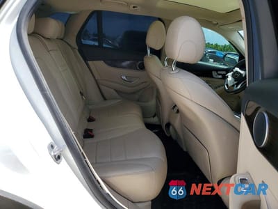 Zdjęcie 11 z 13 samochodu: 2022 MERCEDES-BENZ GLC 300 VIN:W1N0G8DB5NV399805 - miniatura