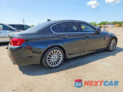 Trzecie zdjęcie samochodu z tyłu: 2011 BMW 535 XI VIN:WBAFU7C51BC779583 - miniatura