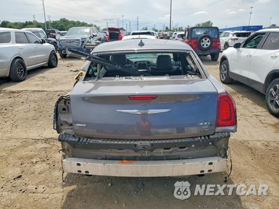 Zdjęcie 6 z 12 samochodu: 2019 CHRYSLER 300 S VIN:2C3CCAGG3KH640588 - miniatura
