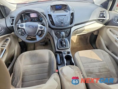 Zdjęcie 8 z 13 samochodu: 2013 FORD ESCAPE SE VIN:1FMCU0GX3DUD77324 - miniatura