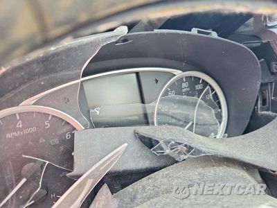 Zdjęcie 9 z 12 samochodu: 2019 NISSAN SENTRA S VIN:3N1AB7AP3KY392955 - miniatura