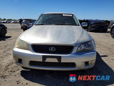 Piąte zdjęcie samochodu w środku: 2003 LEXUS IS 300 BASE VIN:JTHBD192430078758 - miniatura