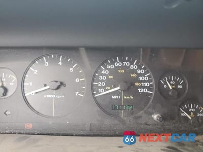 Zdjęcie 9 z 12 samochodu: 1998 JEEP GRAND CHEROKEE LIMITED VIN:1J4GX78Y7WC221027 - miniatura