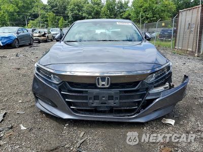 Piąte zdjęcie samochodu w środku: 2018 HONDA ACCORD SPORT VIN:1HGCV1F37JA051479 - miniatura