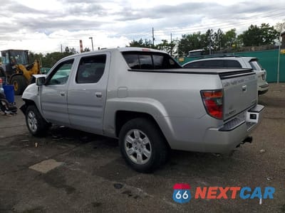 Drugie zdjęcie samochodu z przodu: 2006 HONDA RIDGELINE RTL VIN:2HJYK16526H547440 - miniatura