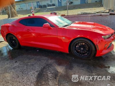 Czwarte zdjęcie samochodu z boku: 2018 CHEVROLET CAMARO LT VIN:1G1FB1RS8J0102736 - miniatura