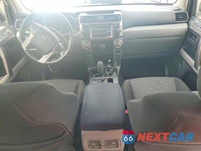 Zdjęcie 8 z 14 samochodu: 2010 TOYOTA 4RUNNER TRAIL VIN:JTEBU5JRXA5031019 - miniatura