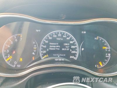 Zdjęcie 9 z 13 samochodu: 2014 JEEP GRAND CHEROKEE LAREDO VIN:1C4RJFAG2EC156145 - miniatura