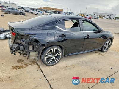Trzecie zdjęcie samochodu z tyłu: 2020 NISSAN SENTRA SR VIN:3N1AB8DV8LY270318 - miniatura