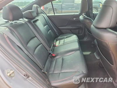 Zdjęcie 10 z 12 samochodu: 2017 HONDA ACCORD SPORT SPECIAL EDITION VIN:1HGCR2F13HA217371 - miniatura