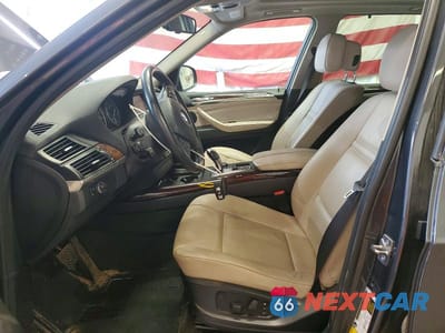 Zdjęcie 7 z 13 samochodu: 2011 BMW X5 XDRIVE35I VIN:5UXZV4C54BL412378 - miniatura