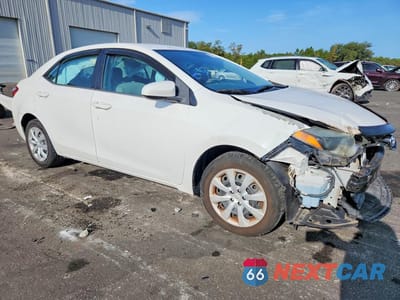 Czwarte zdjęcie samochodu z boku: 2016 TOYOTA COROLLA LE VIN:5YFBURHE8GP464610 - miniatura