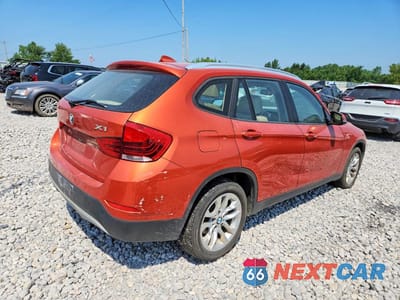 Trzecie zdjęcie samochodu z tyłu: 2015 BMW X1 XDRIVE28I VIN:WBAVL1C58FVY24623 - miniatura