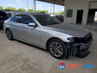 Czwarte zdjęcie samochodu z boku: 2014 BMW 528 I VIN:WBA5A5C51ED500267 - miniatura