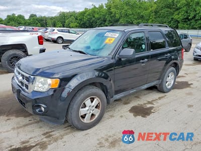 2010 FORD ESCAPE XLT 1FMCU0D75AKD06508 - główne zdjęcie licytacji z USA - miniatura
