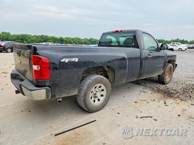 Trzecie zdjęcie samochodu z tyłu: 2011 CHEVROLET SILVERADO K1500 VIN:1GCNKPEA4BZ241147 - miniatura