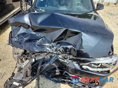Zdjęcie 11 z 13 samochodu: 2017 BMW 330 XI VIN:WBA8D9C37HA005572 - miniatura