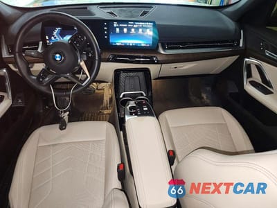 Zdjęcie 8 z 14 samochodu: 2024 BMW X1 XDRIVE28I VIN:WBX73EF08R5Z38941 - miniatura