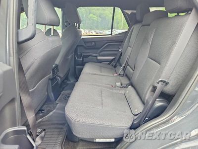 Zdjęcie 11 z 13 samochodu: 2026 TOYOTA 4RUNNER SR5 VIN:JTEVA5BR3T5077363 - miniatura