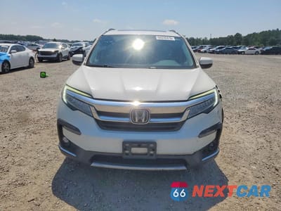 Piąte zdjęcie samochodu w środku: 2019 HONDA PILOT ELITE VIN:5FNYF6H09KB047234 - miniatura