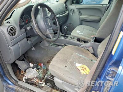 Zdjęcie 7 z 12 samochodu: 2006 JEEP LIBERTY SPORT VIN:1J4GK48K66W131245 - miniatura