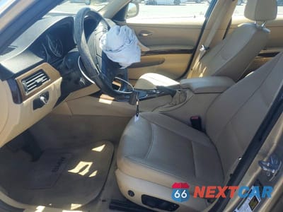 Zdjęcie 7 z 12 samochodu: 2011 BMW 335 D VIN:WBAPN7C53BA779453 - miniatura