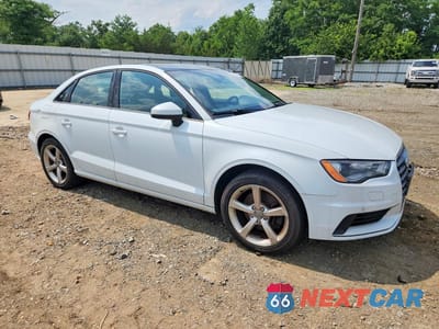 Czwarte zdjęcie samochodu z boku: 2016 AUDI A3 PREMIUM VIN:WAUB8GFF9G1082642 - miniatura