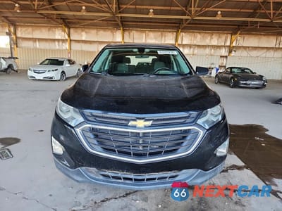 Piąte zdjęcie samochodu w środku: 2018 CHEVROLET EQUINOX LT VIN:3GNAXJEV6JL309557 - miniatura