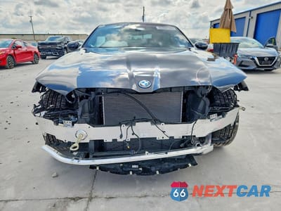 Piąte zdjęcie samochodu w środku: 2026 BMW I5 EDRIVE 40 VIN:WBY63HG07TCV20932 - miniatura