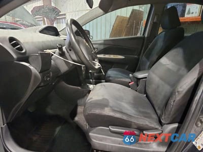 Zdjęcie 7 z 12 samochodu: 2007 TOYOTA YARIS BASE VIN:JTDBT923X71154960 - miniatura