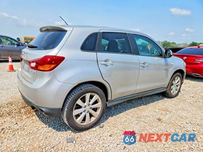 Trzecie zdjęcie samochodu z tyłu: 2013 MITSUBISHI OUTLANDER SPORT ES VIN:4A4AR3AUXDE009190 - miniatura