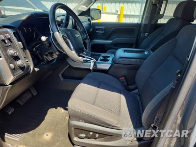 Zdjęcie 7 z 12 samochodu: 2017 CHEVROLET SILVERADO K1500 LT VIN:3GCUKREC4HG279785 - miniatura