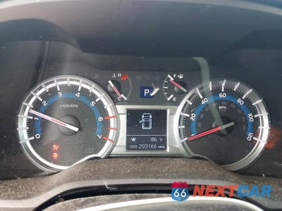 Zdjęcie 9 z 13 samochodu: 2014 TOYOTA 4RUNNER SR5 PREMIUM VIN:JTEBU5JR1E5190033 - miniatura
