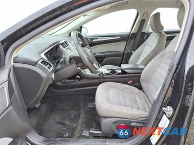 Zdjęcie 7 z 12 samochodu: 2016 FORD FUSION S VIN:3FA6P0G75GR110468 - miniatura