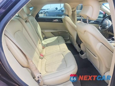 Zdjęcie 10 z 12 samochodu: 2013 LINCOLN MKZ VIN:3LN6L2JK1DR814513 - miniatura