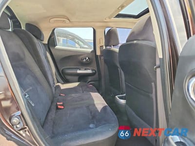 Zdjęcie 10 z 12 samochodu: 2017 NISSAN JUKE SV VIN:JN8AF5MR4HT700644 - miniatura