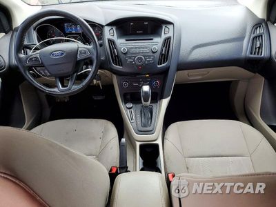 Zdjęcie 8 z 12 samochodu: 2015 FORD FOCUS SE VIN:1FADP3F24FL281479 - miniatura